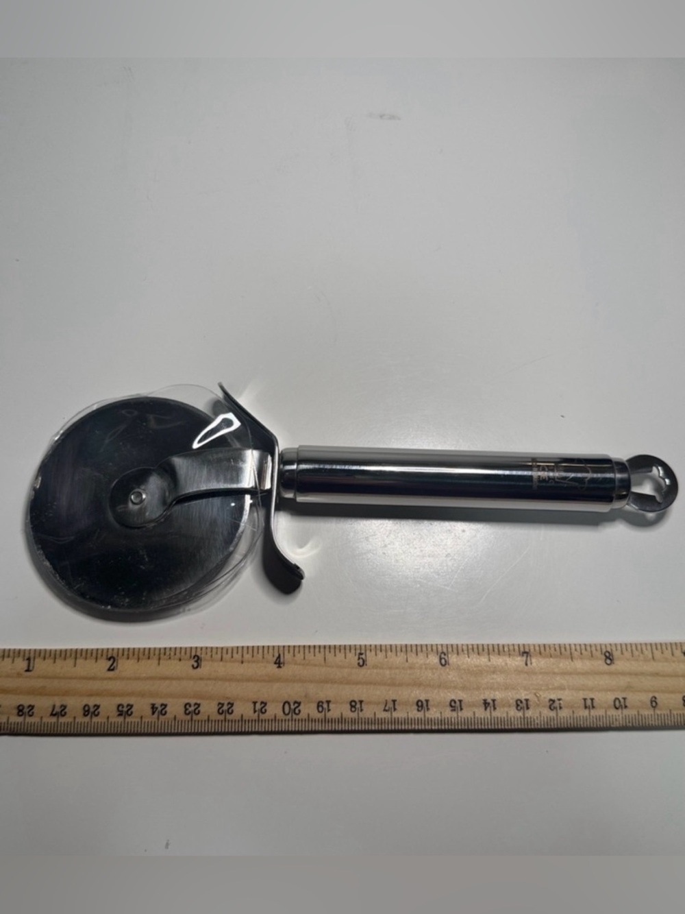NEW Stainless Steel 18/10 Pizza Cutter HIA solid